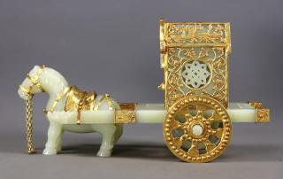 臻品旧藏和田玉包金马拉车一套